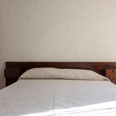 Da Vanda E Dino, Ospitar בורנו